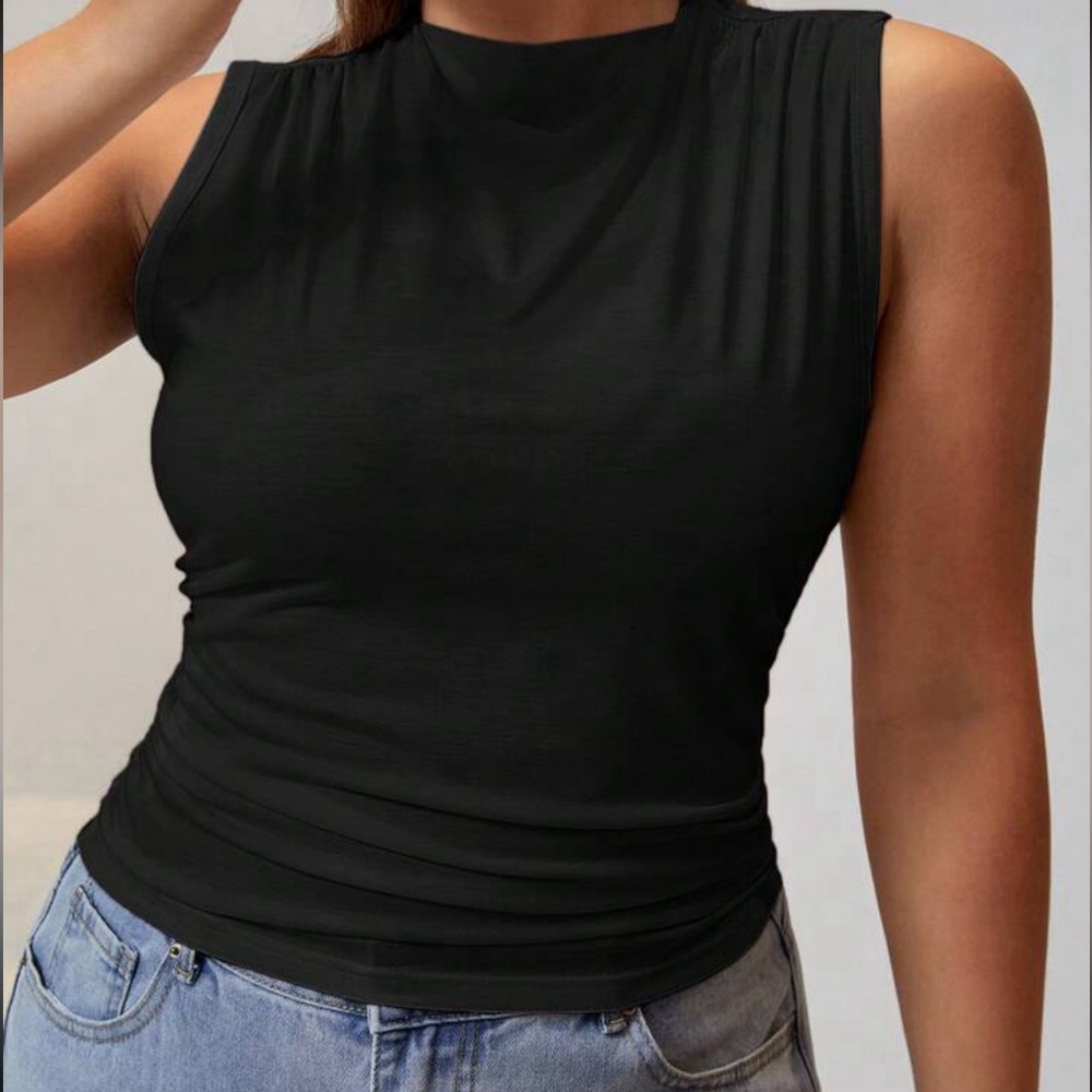 Women’s ruched tank top